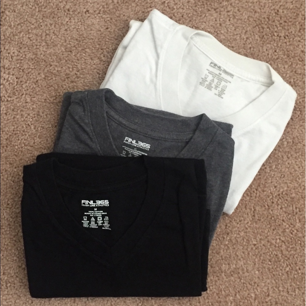 Finish Line V neck